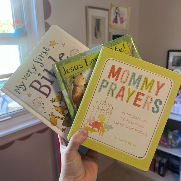 BABY & mommy Board Books - Picture 1 of 2